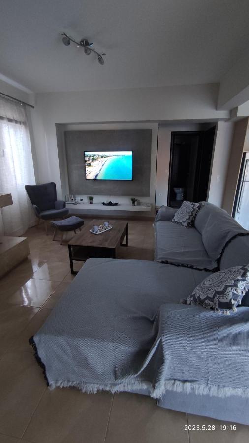 Urbi Garden Apartment Artemida  Exterior photo