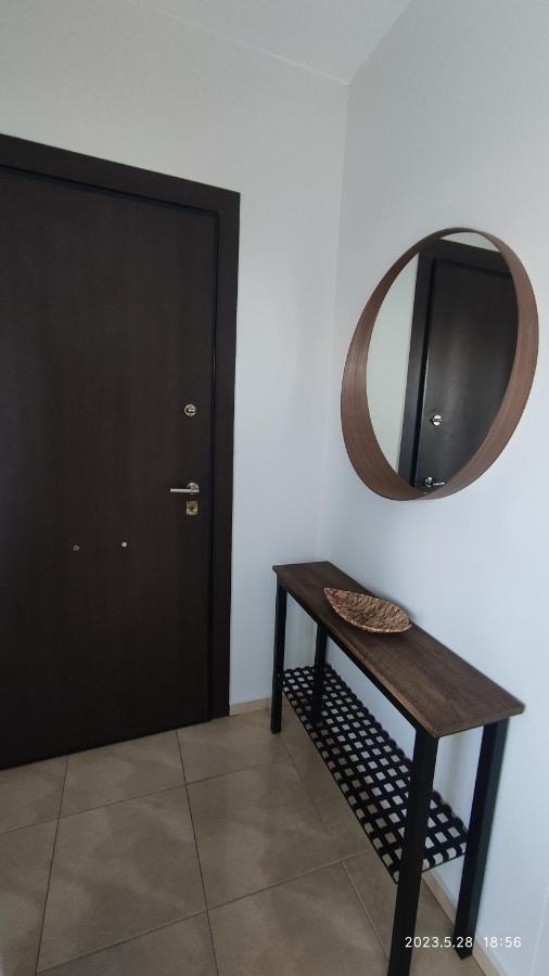Urbi Garden Apartment Artemida  Exterior photo
