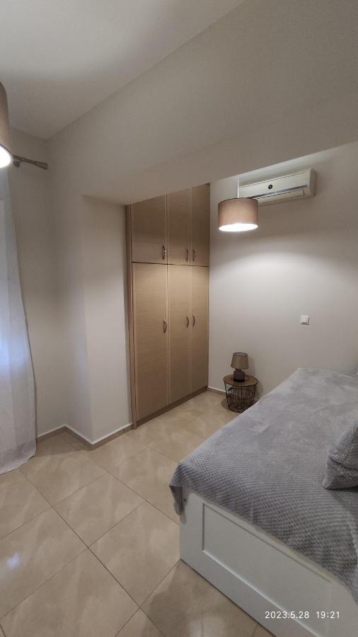Urbi Garden Apartment Artemida  Exterior photo